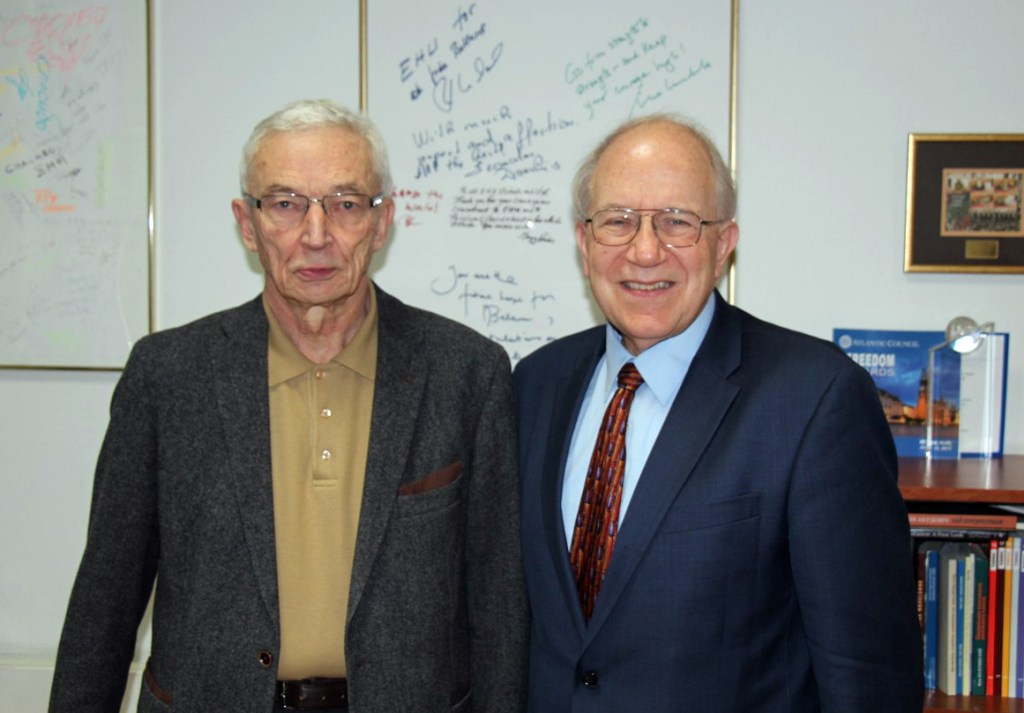 Разговоры обо всем: интервью с Анатолием Арсеньевичем&nbsp;Михайловым