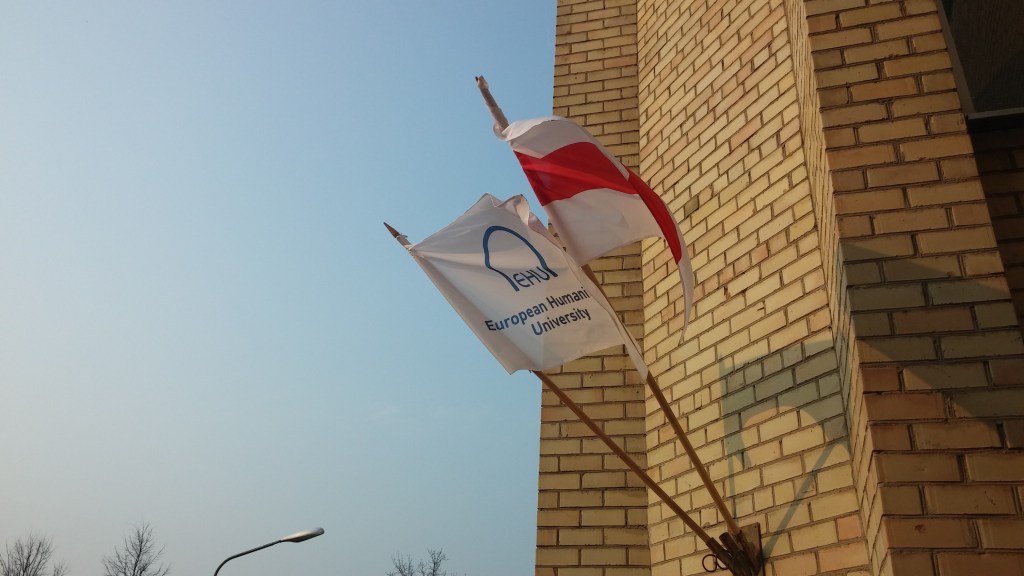 Простыя словы, простыя рэчы, простыя традыцыi: канцэрт Вольскага ў&nbsp;ЕГУ