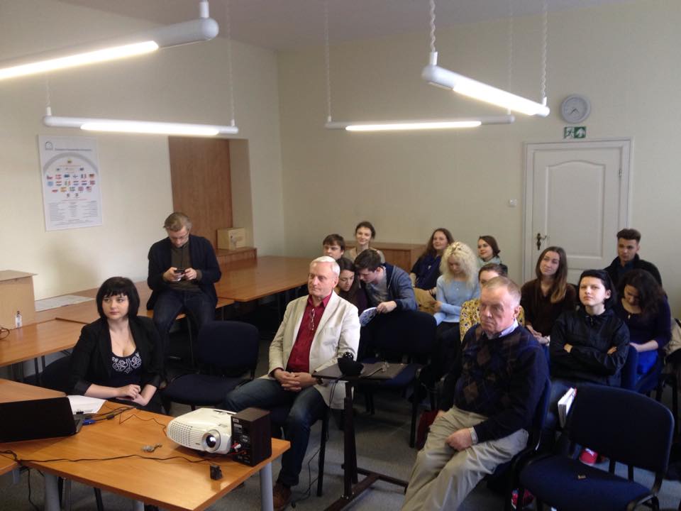 11268925_905088166199586_1903588602_n