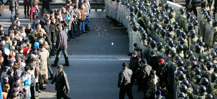 «Раскол» беларуского общества