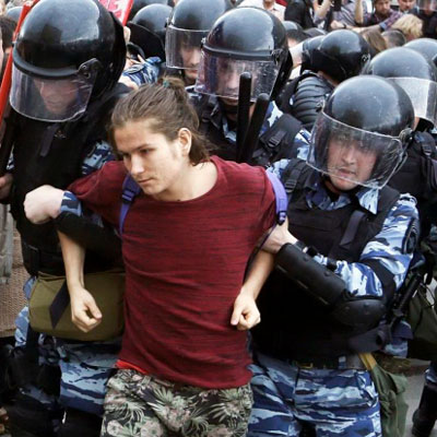 В Москве на акции протеста задержали сотни&nbsp;человек