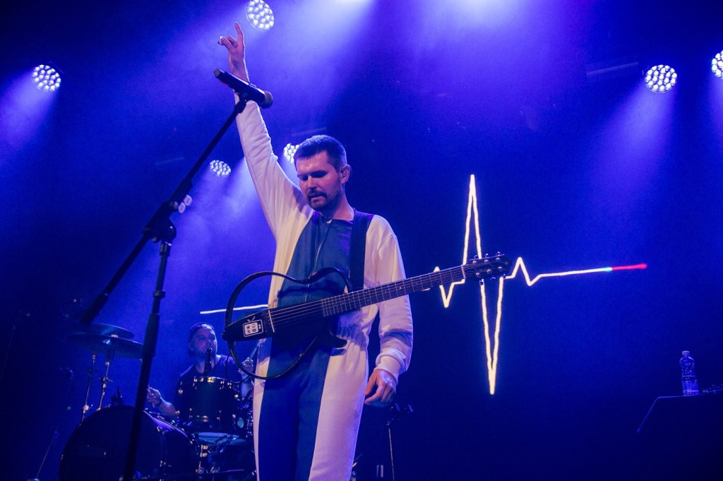 «Перед переполненными трибунами или для двух людей…» : Noize MC у&nbsp;Вільні