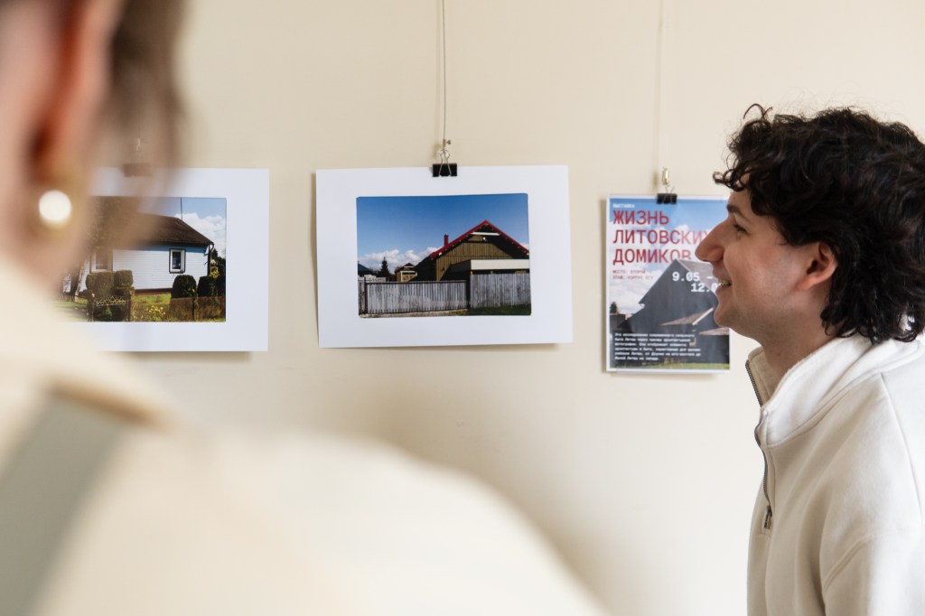 «Дома – живые свидетели прошлого»: как прошла фотовыставка современного сельского быта&nbsp;Литвы